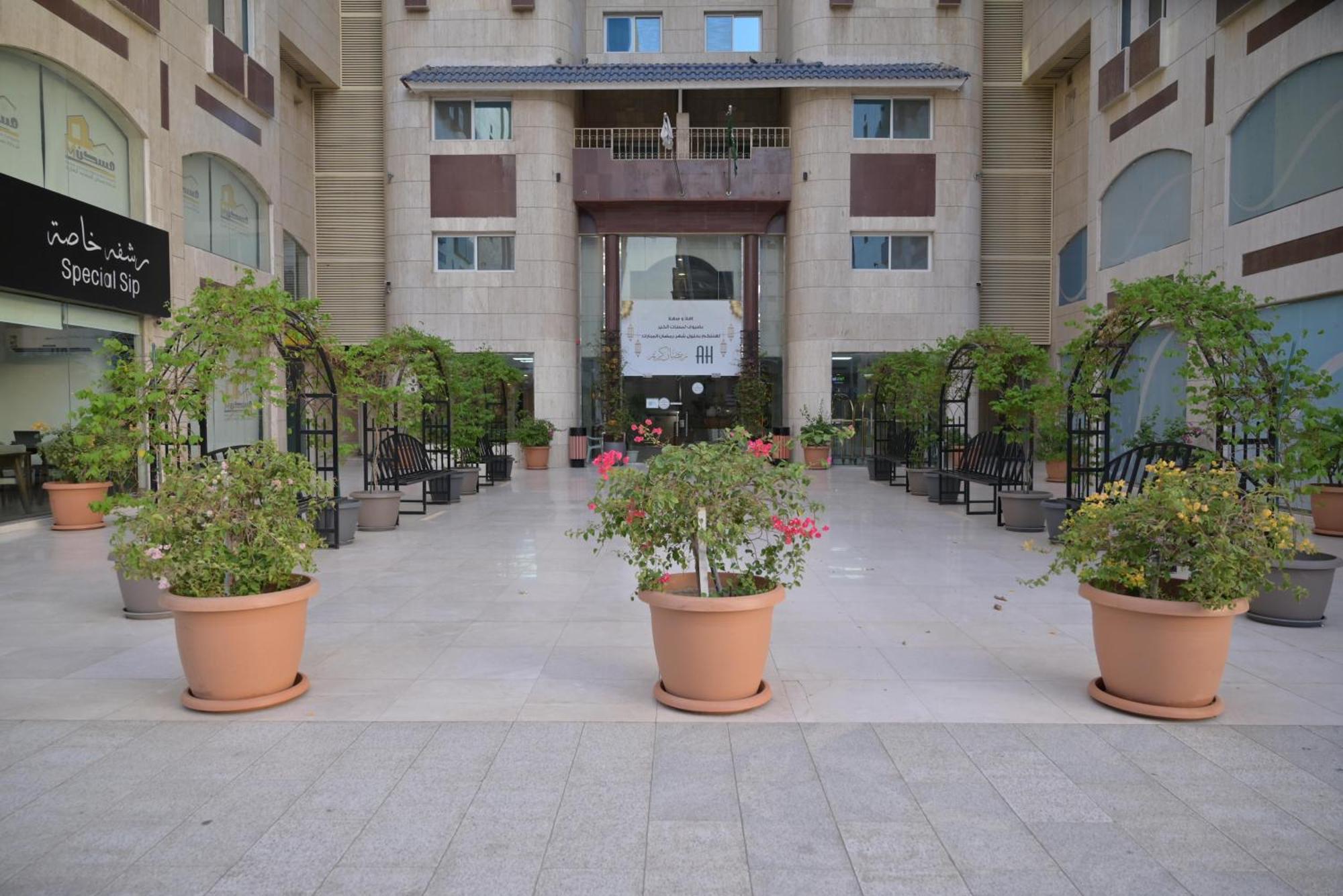 لمسات الخير للشقق المخدومة Yidda Exterior foto
