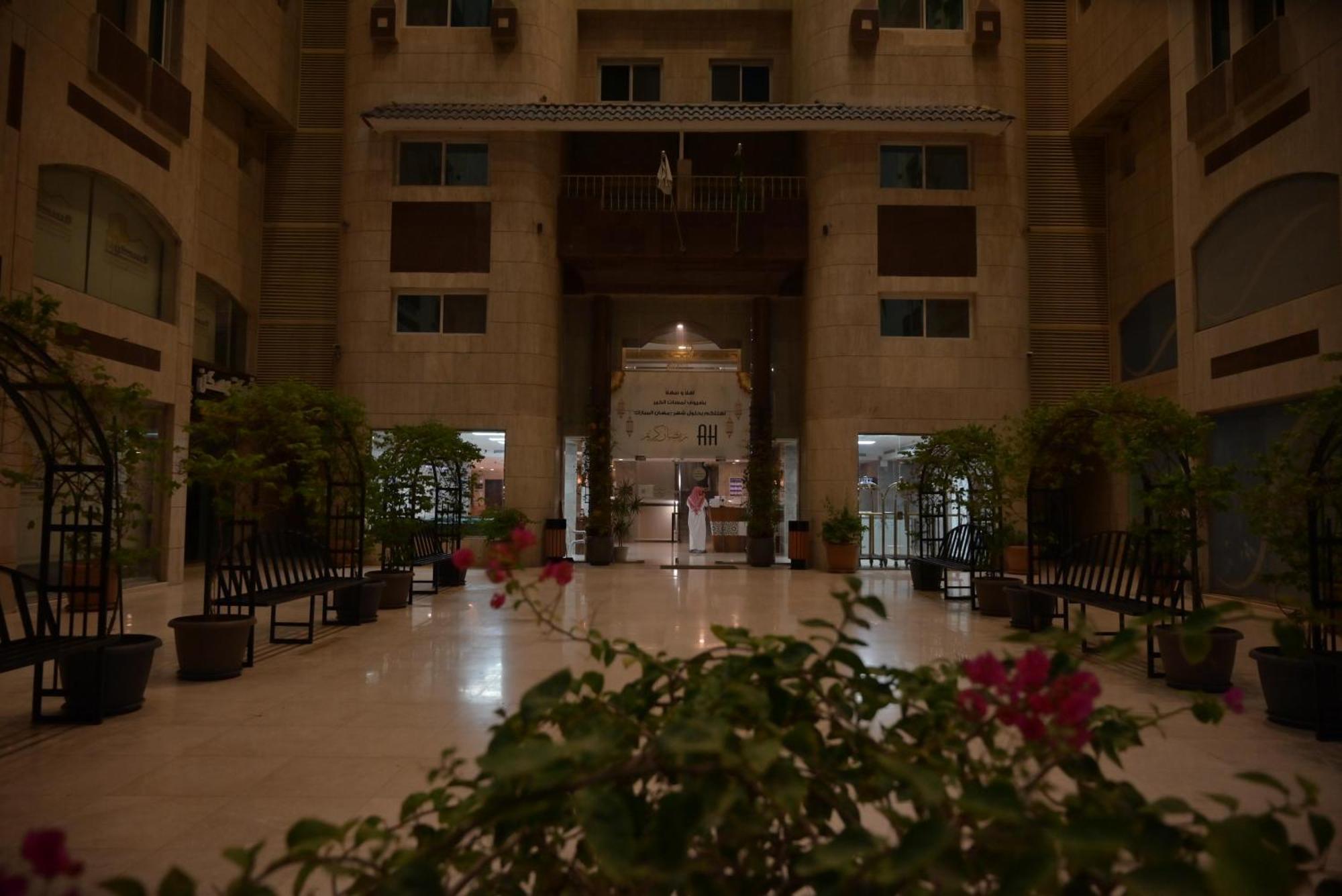 لمسات الخير للشقق المخدومة Yidda Exterior foto